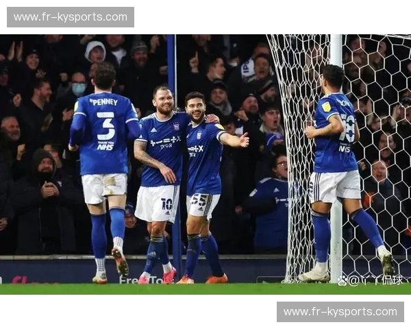 古迪逊公园的蓝色咆哮：当“太妃糖”遇上“狐狸城”，谁能主宰英超命门？